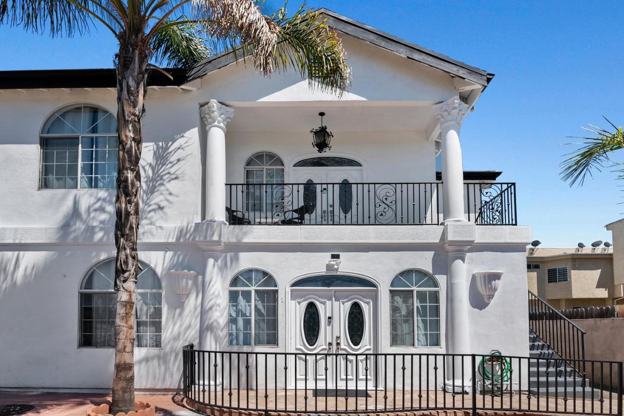 Spacious Private Gated Modern Loft Close To Universal Studio And Hollywood Лос-Анджелес Екстер'єр фото